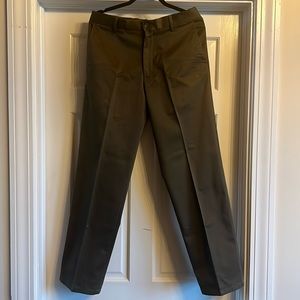 Dockers straight fit olive